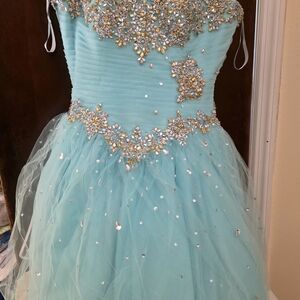Aqua Beaded Sweet16 / Prom Dress Size 12